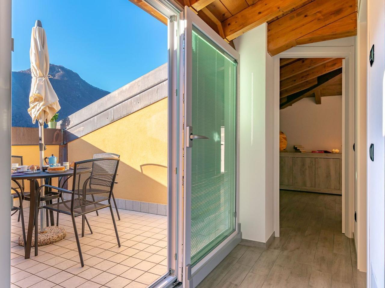 Appartamento 5 Il Tornante Nesso Bagian luar foto